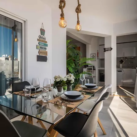 Salgados 2-Bedroom Apartment - 900M From The Beach - Wifi Guia  Exterior photo