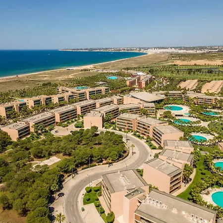 Salgados 2-Bedroom Apartment - 900M From The Beach - Wifi Guia  Exterior photo